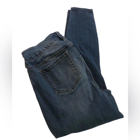 Torrid Distressed Skinny Jeans Triple Button Mid Rise Sz 14R - Picture 2 of 9